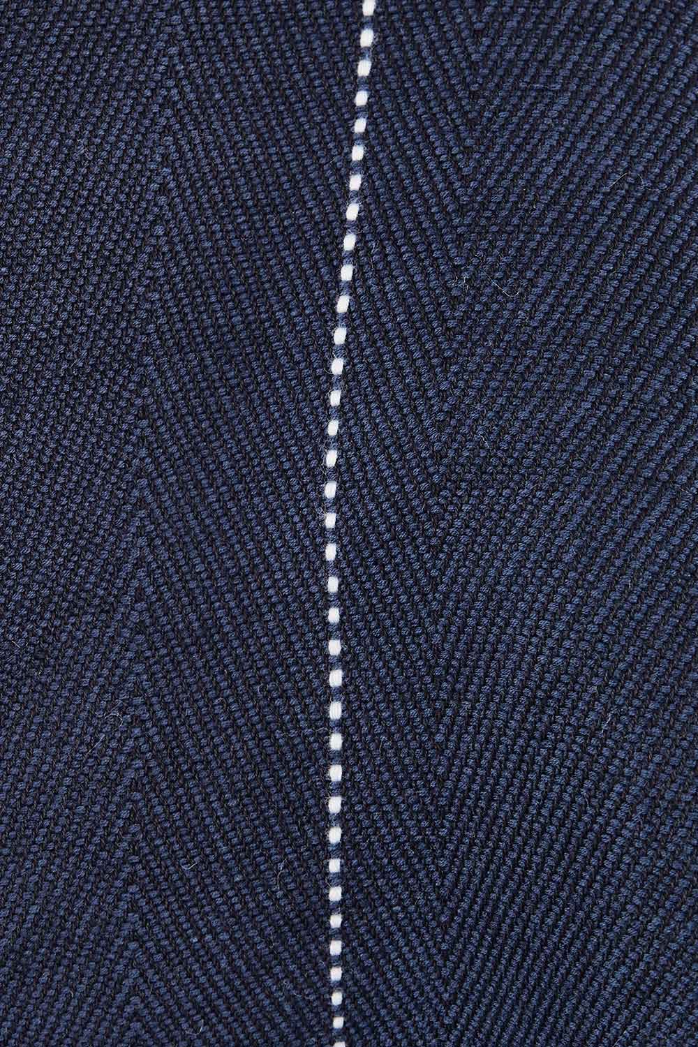 Product shot of the Anna Cape in colour Blue (Blue), detail