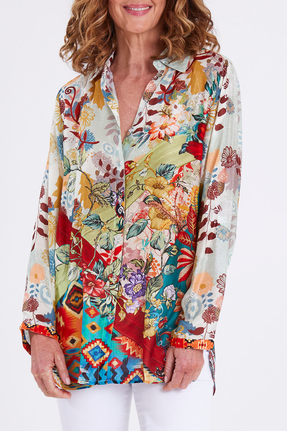 Model Emma wearing size S of the Deer Shirt in colour Multi (White), from the front, cropped image