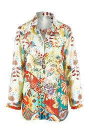 Product shot of the Deer Shirt in colour Multi (White), from the front