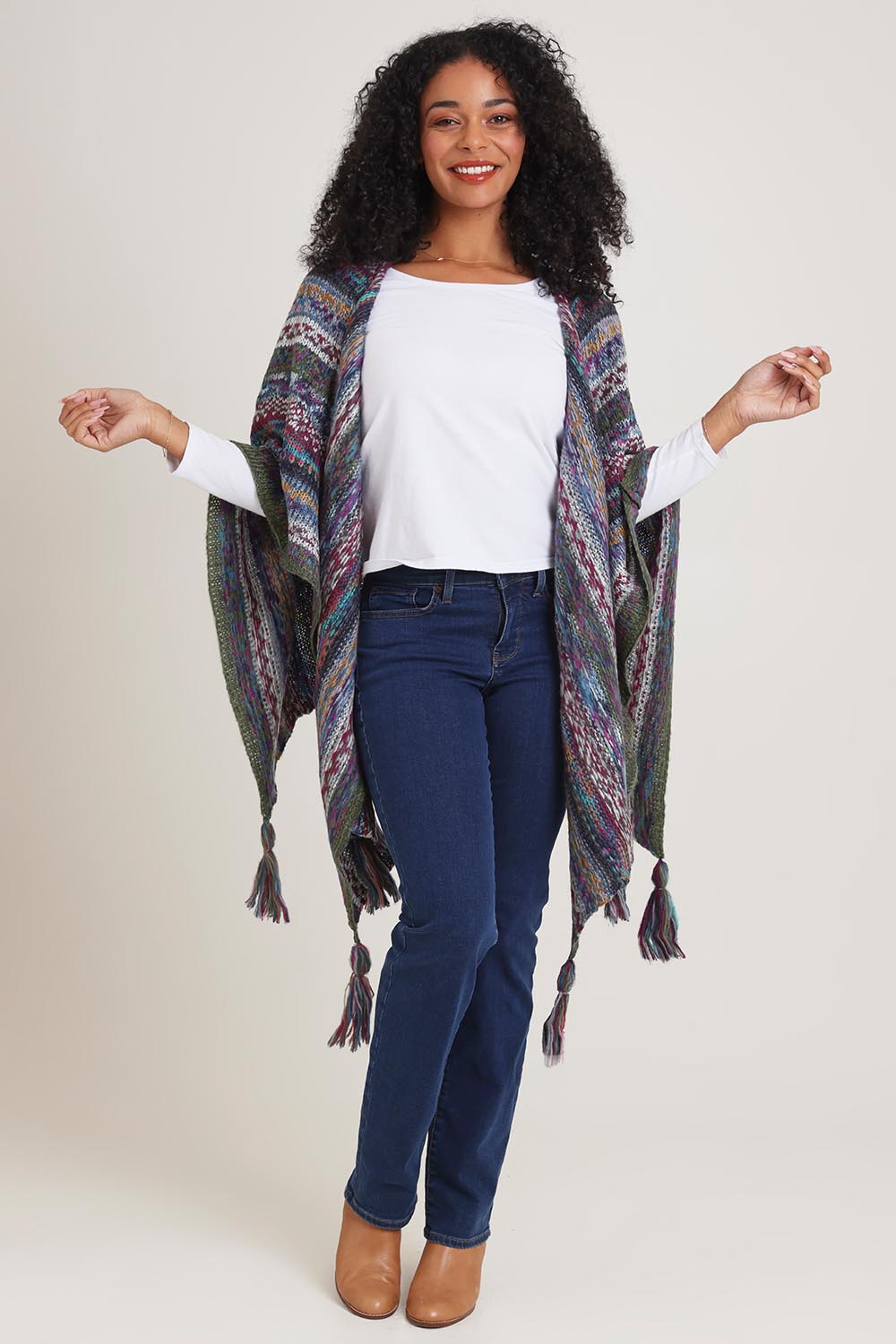 Model Ziara wearing the Lugano Wrap in colour Lugano (Blue), from the front, showing the whole outfit