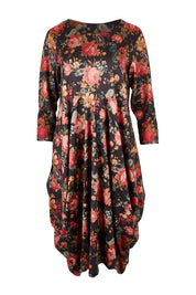 Product shot of the Bounce Dress in colour Paisley (Black), from the front