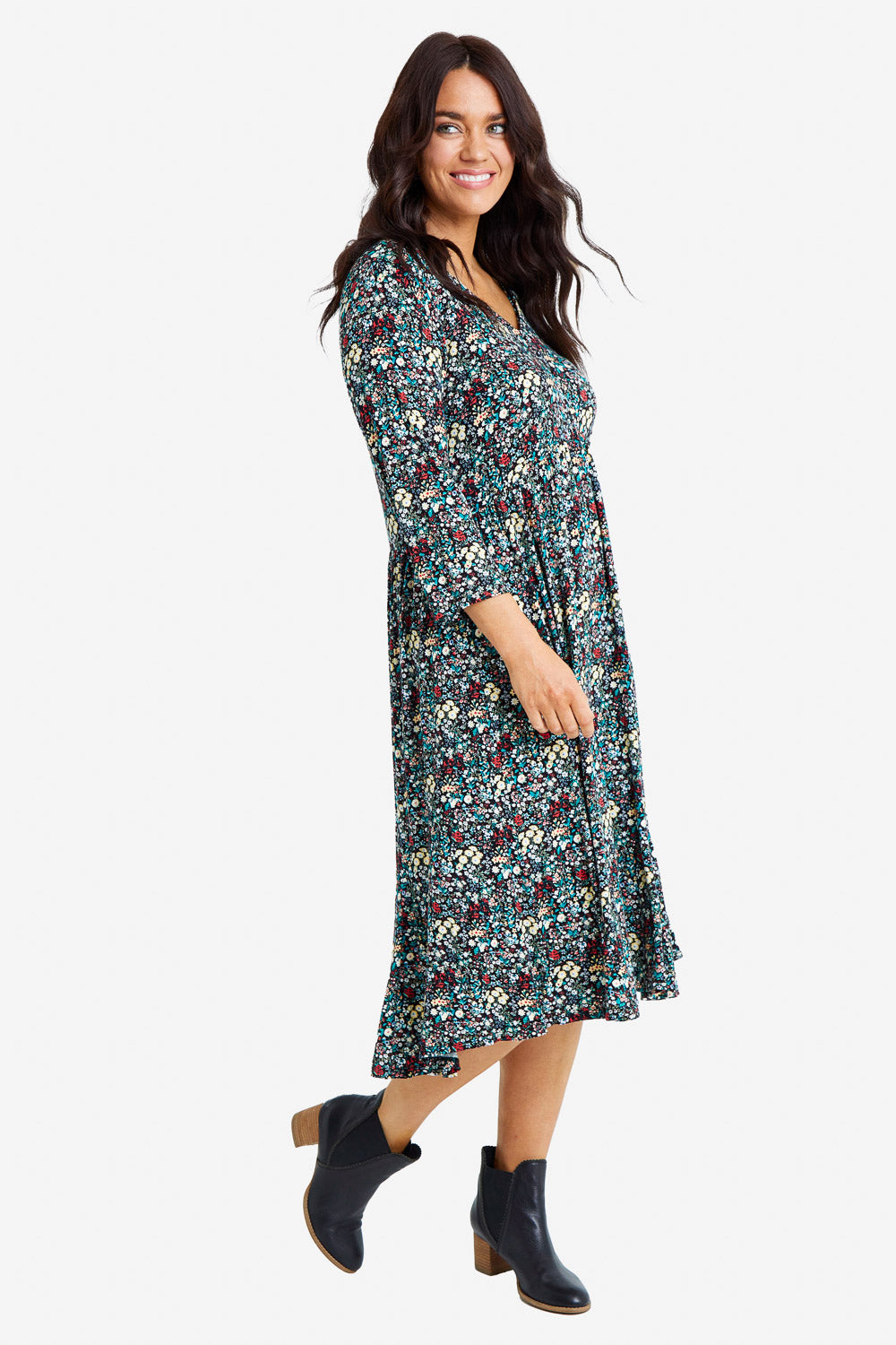 Model Laura wearing size 14 of the Jessie 3/4 Sleeve Dress in colour Ditsy (Blue), from the front, showing the whole outfit