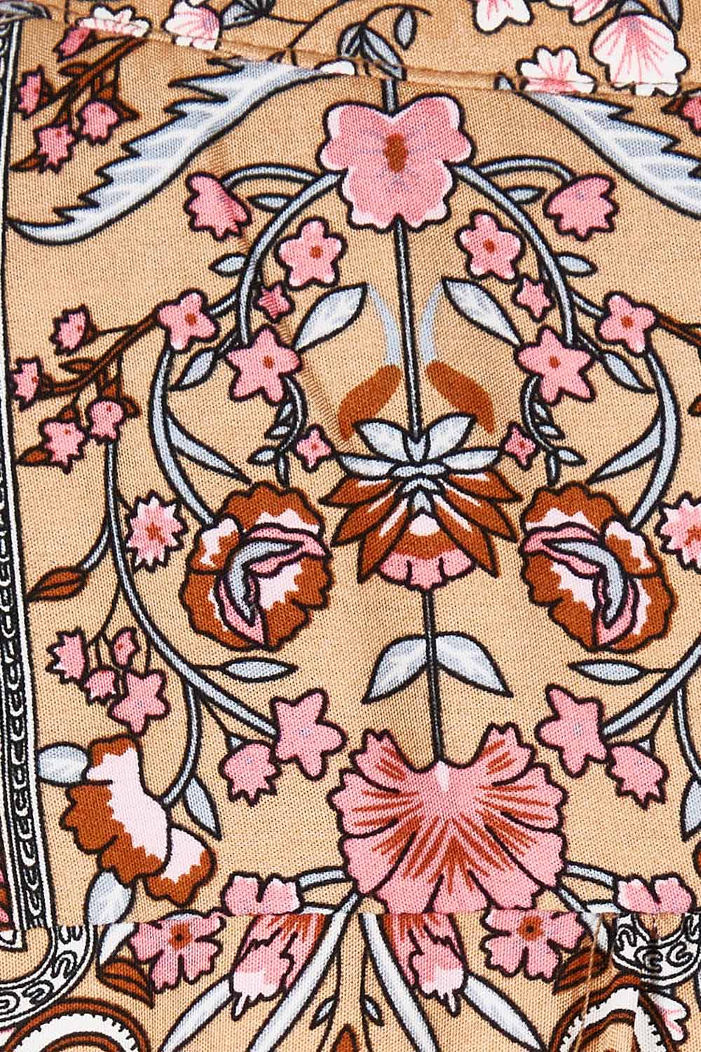 Product shot of the Summer Top in colour Toffee, detail