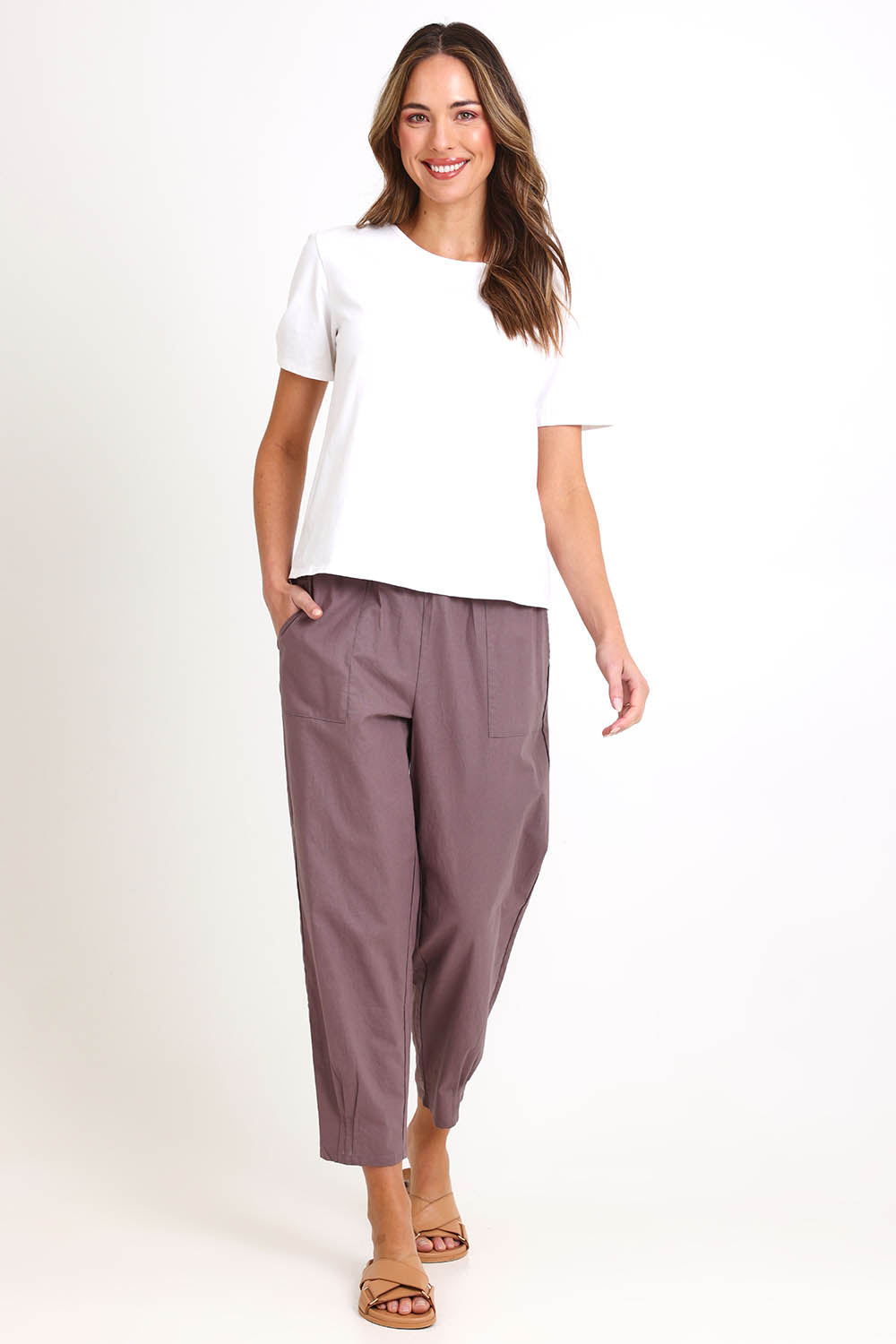 Model Madelinec wearing size 10 of the Cotton Linen Comfort Pant – Slate in colour Slate, from the front