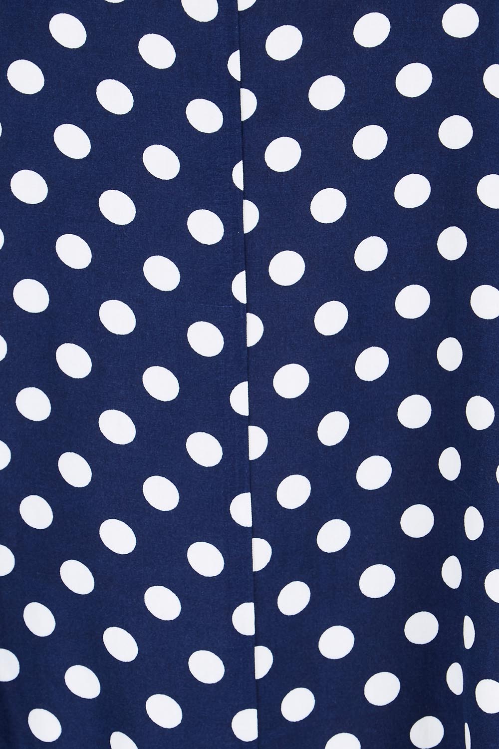 Product shot of the Relaxed Print Top – Navywhite in colour Navywhite, showing detail