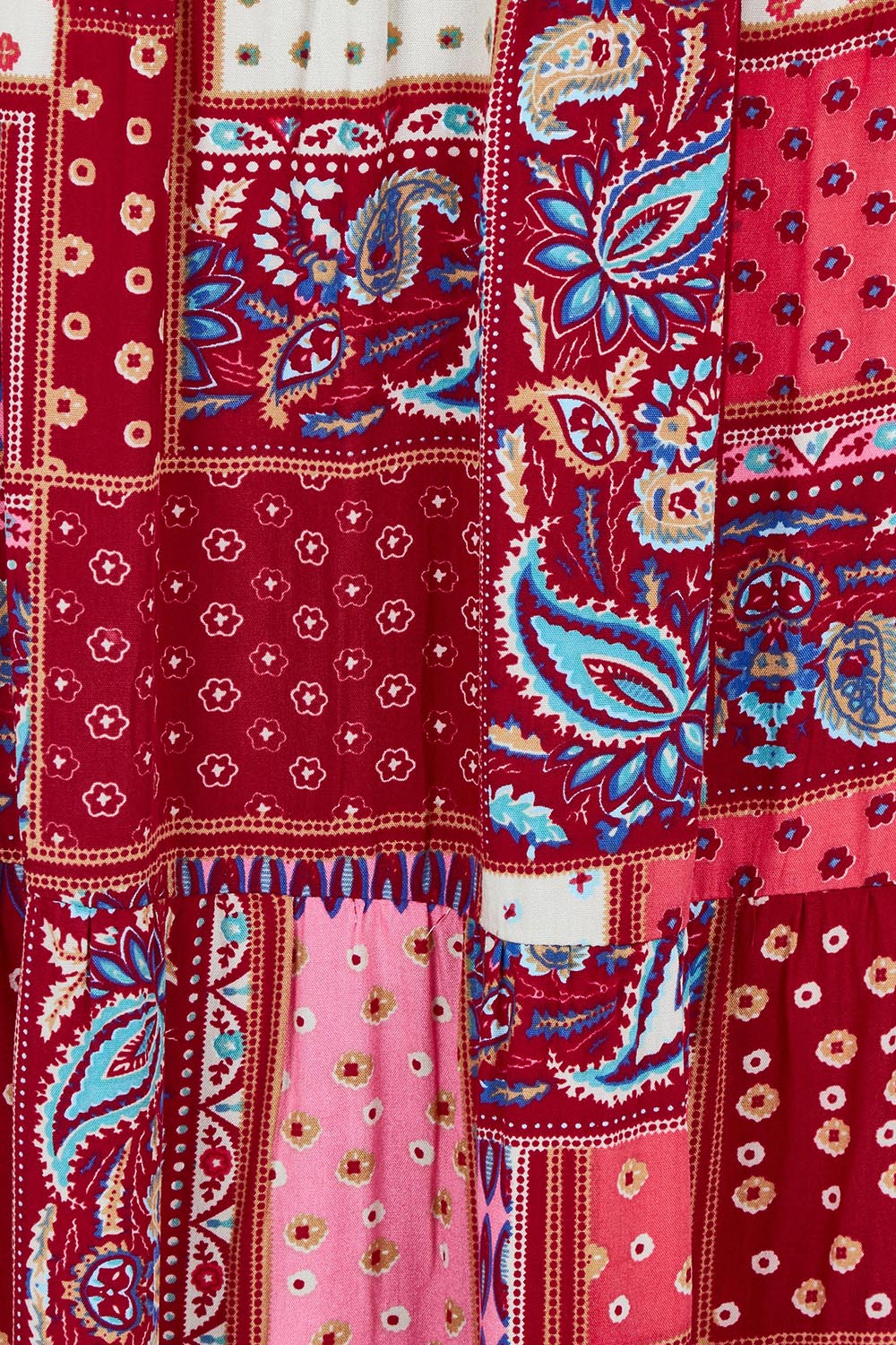 Product shot of the Print Skirt in colour Pink (Pink), detail