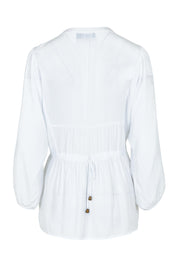 Product shot of the Bombay Beauty Top in colour White (White), from the back