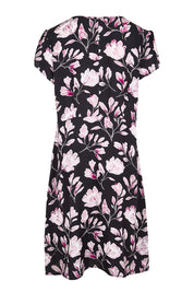 Product shot of the Kirra Pintuck Dress – Blkfloral in colour Blkfloral, from the back