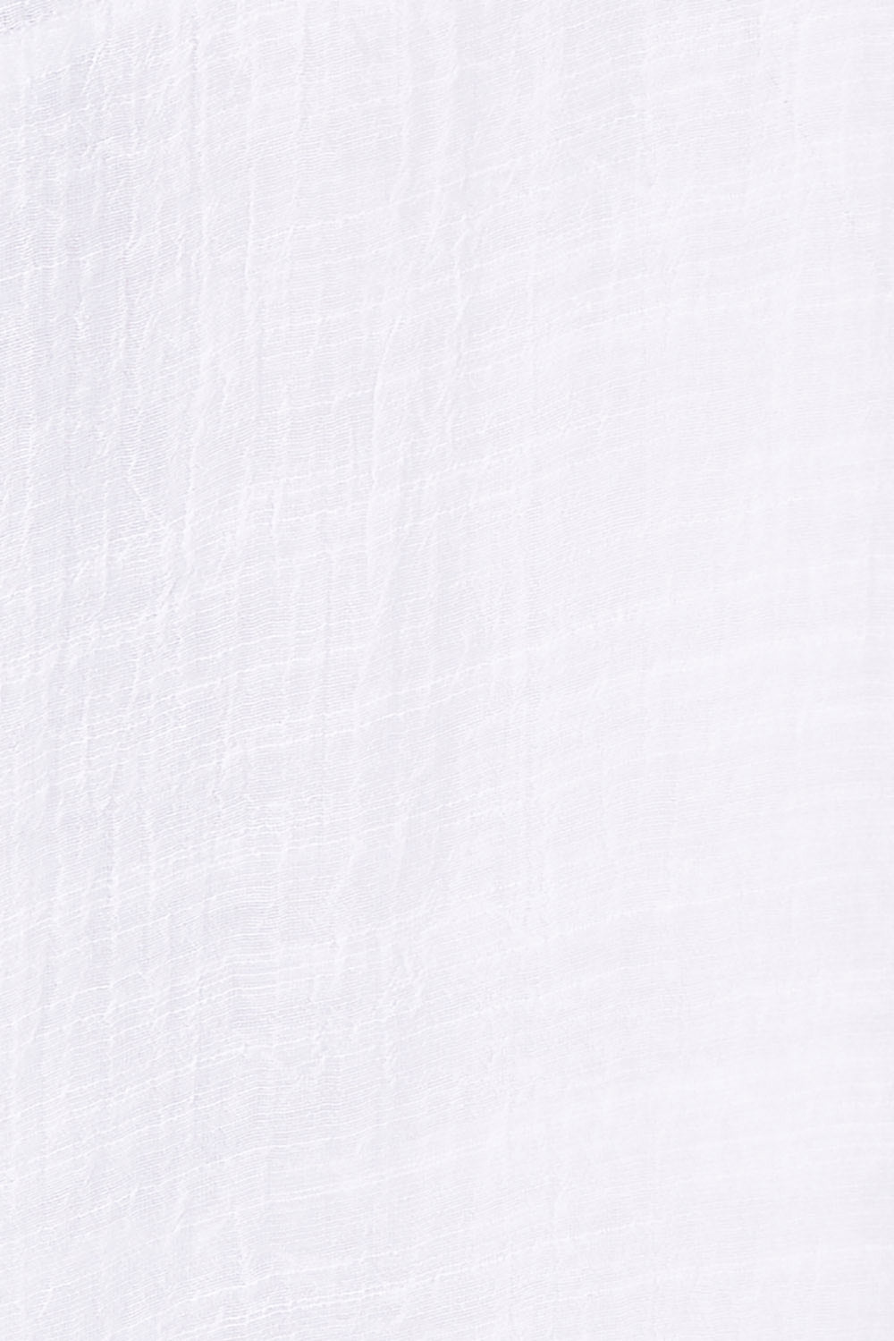 Product shot of the Snowbell Flowy Shirt in colour White (White), detail