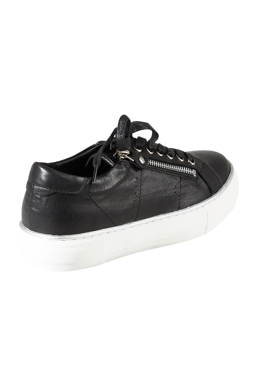 Product shot of the Froggy Leather Sneaker in colour Blkwhtlea (Black), from the back