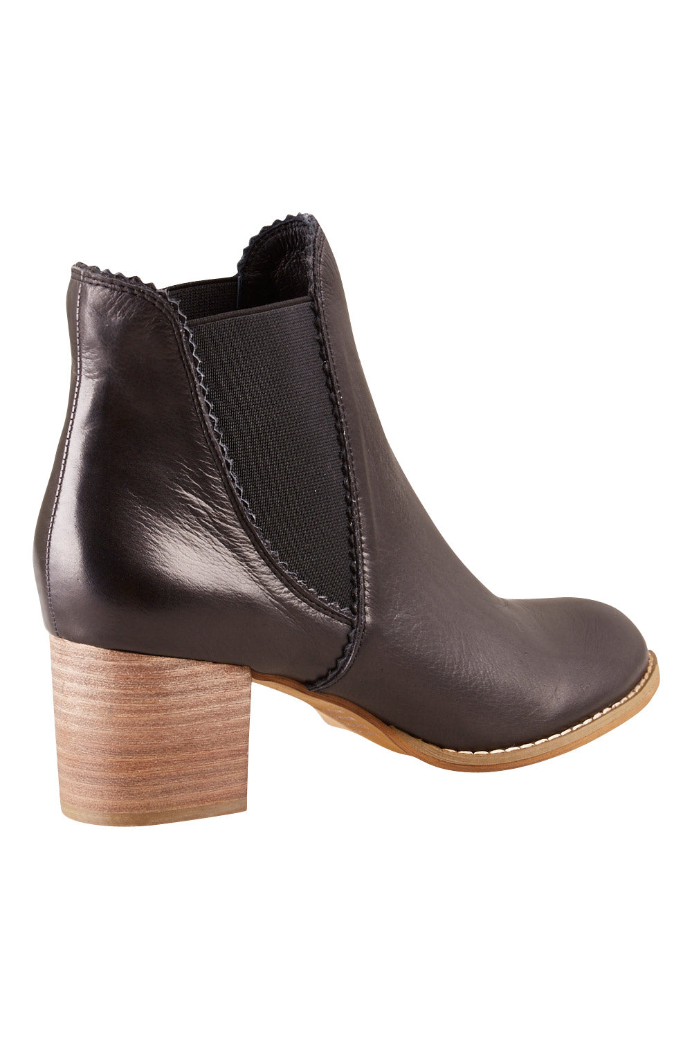 Product shot of the Sadore Boot in colour Black (Black), from the back