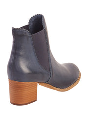 Product shot of the Sadore Boot in colour Navy (Blue), from the back