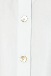 Product shot of the Studio Oversize Cotton Shirt in colour Salt (White), detail