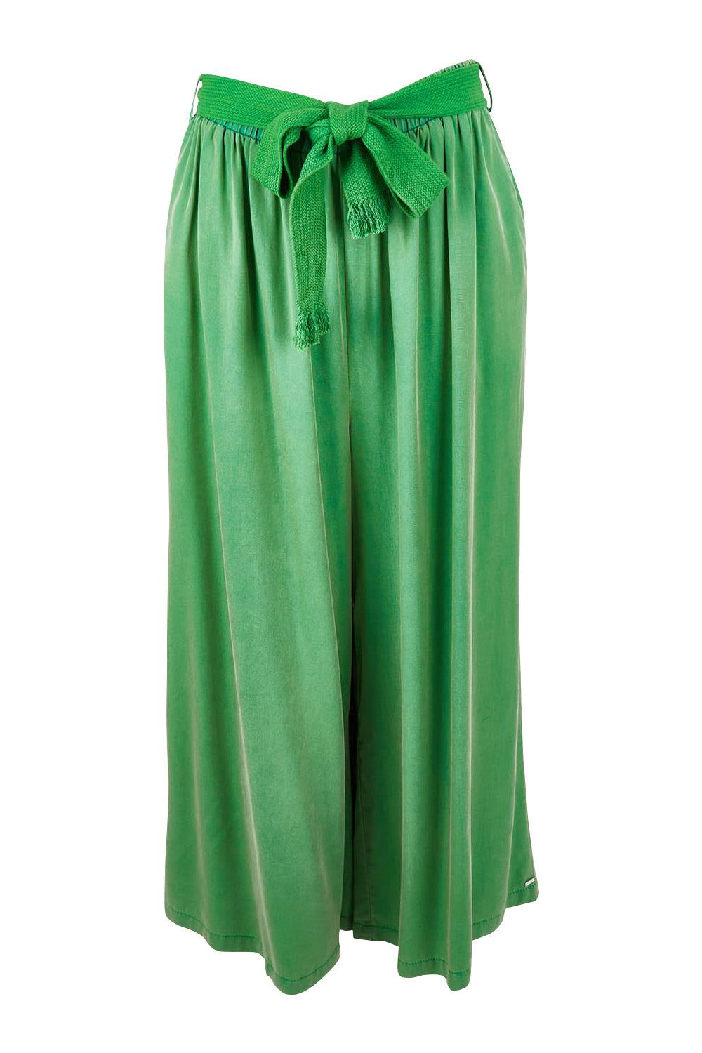 Product shot of the Elan Pant in colour Meadow (Green), from the front