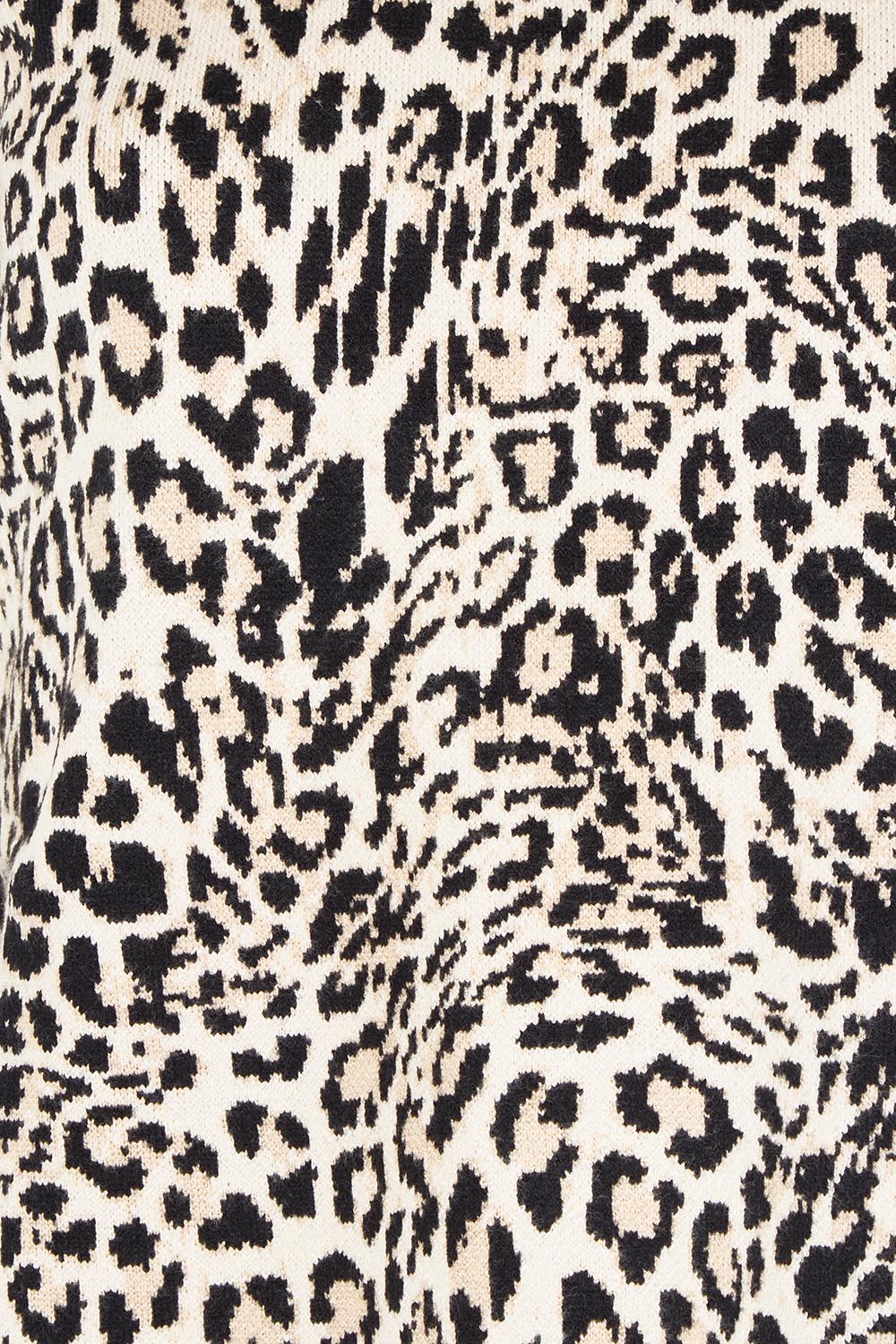 Product shot of the Zala Jumper in colour Nomad, detail