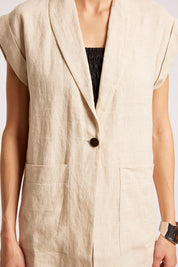 Model Genericm wearing size sample of the Maris Blazer Vest - Tusk in colour Tusk, in a cropped view