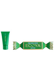 Product shot of the Mini Hand Cream Bon Bon in colour Freshpine (Green), from the front