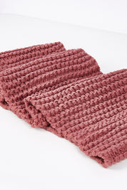 A model wearing size OneSize of the Organic Loop Scarf in colour Pinkclay (Pink), from the front, showing the whole outfit