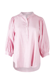Product shot of the Rowan Shirt in colour Pwderpink (Pink), from the front