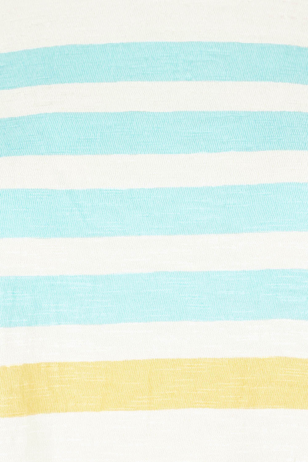 Product shot of the Line Up Tee in colour Marshmello (White), detail