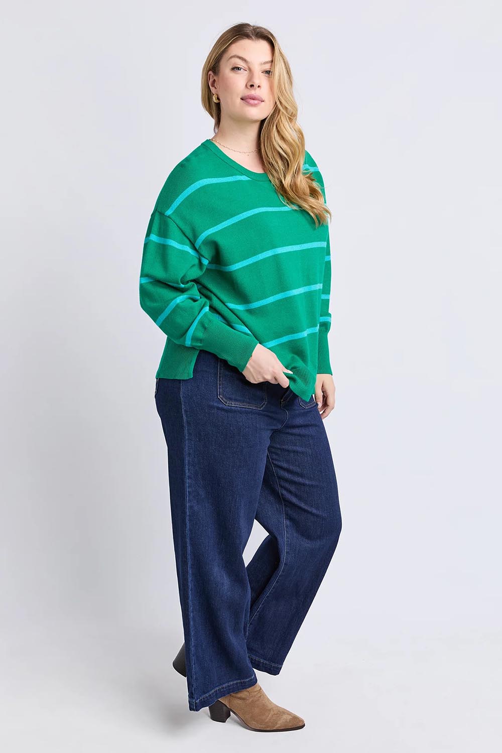 Model Genericm wearing size sample of the Charli Stripe Knit – Virdisgree in colour Virdisgree, from the front