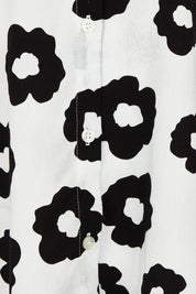 Product shot of the Azalea Lyocell Linen Shirt in colour Mars, detail
