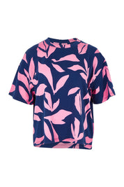 Product shot of the Mimosa Cotton Tee in colour Bluedepths, from the front
