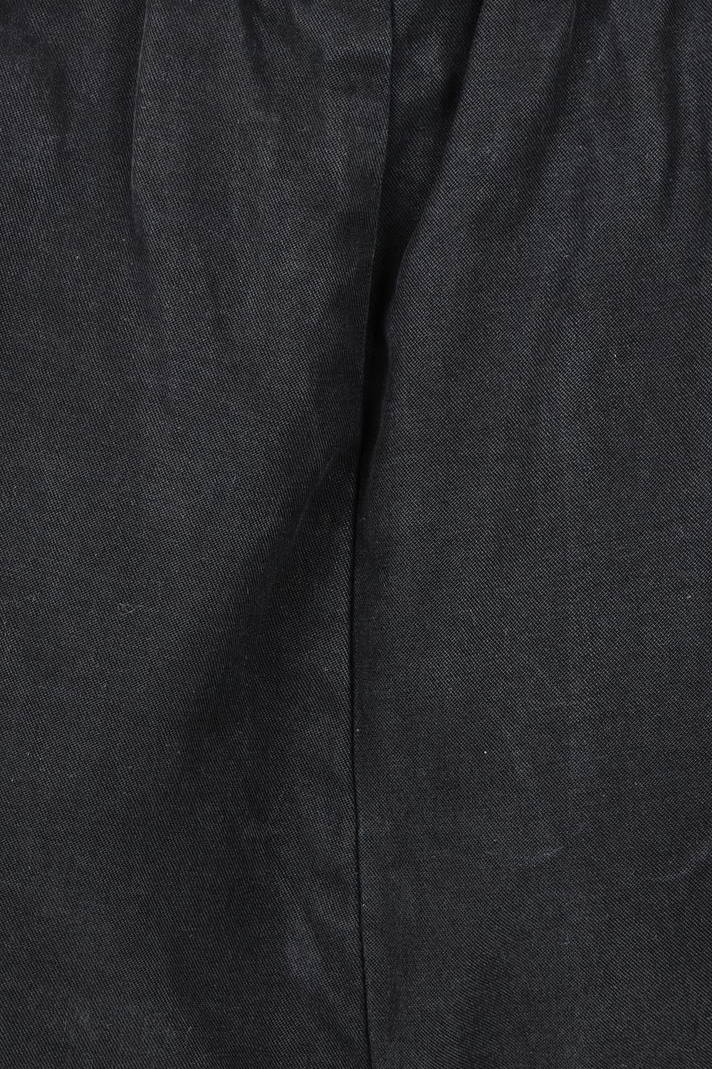 Product shot of the Lucinda Lyocell Cotton Pant in colour Black (Black), detail