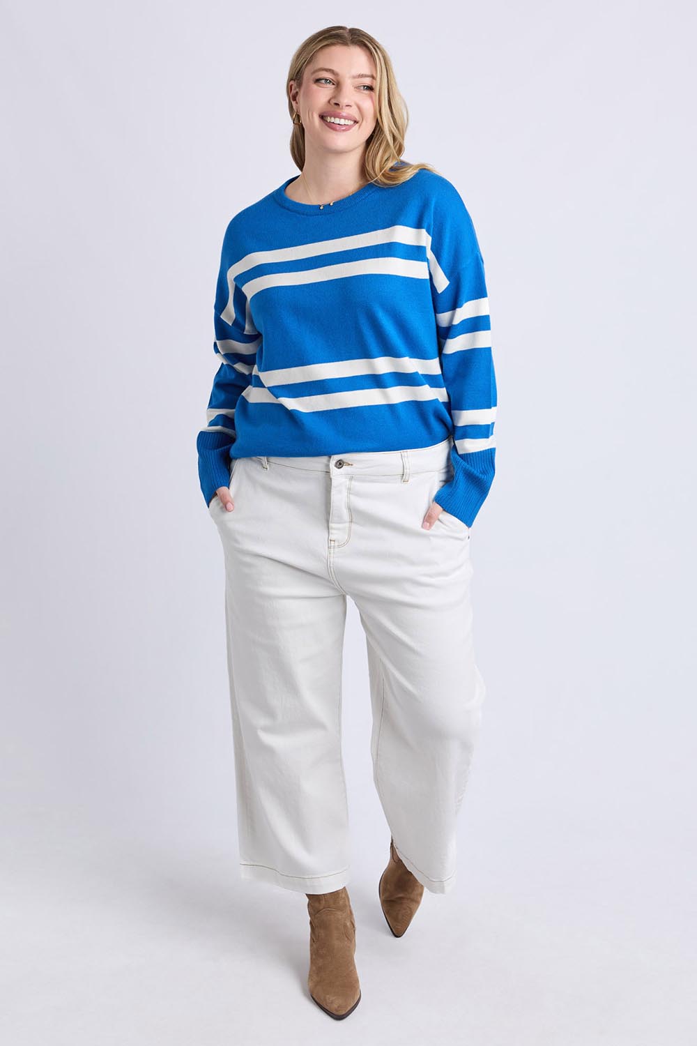 Allison Crew – Royalblue