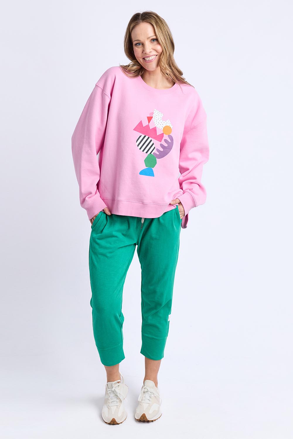 Model Genericm wearing size sample of the Deb Mcnaughton Crew – Prettypink in colour Prettypink, from the front