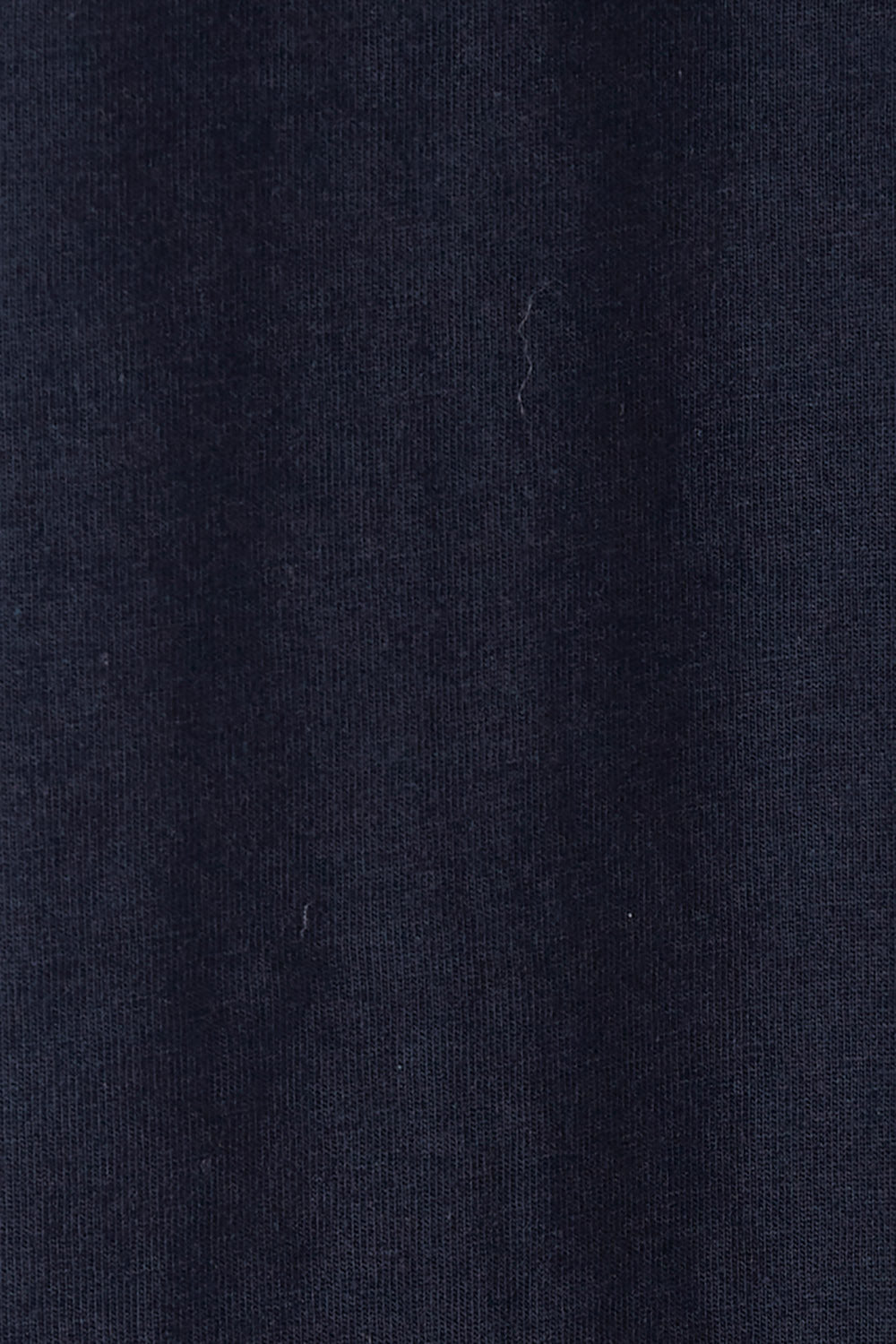Product shot of the Crescent SS Tee in colour Navy (Green), detail