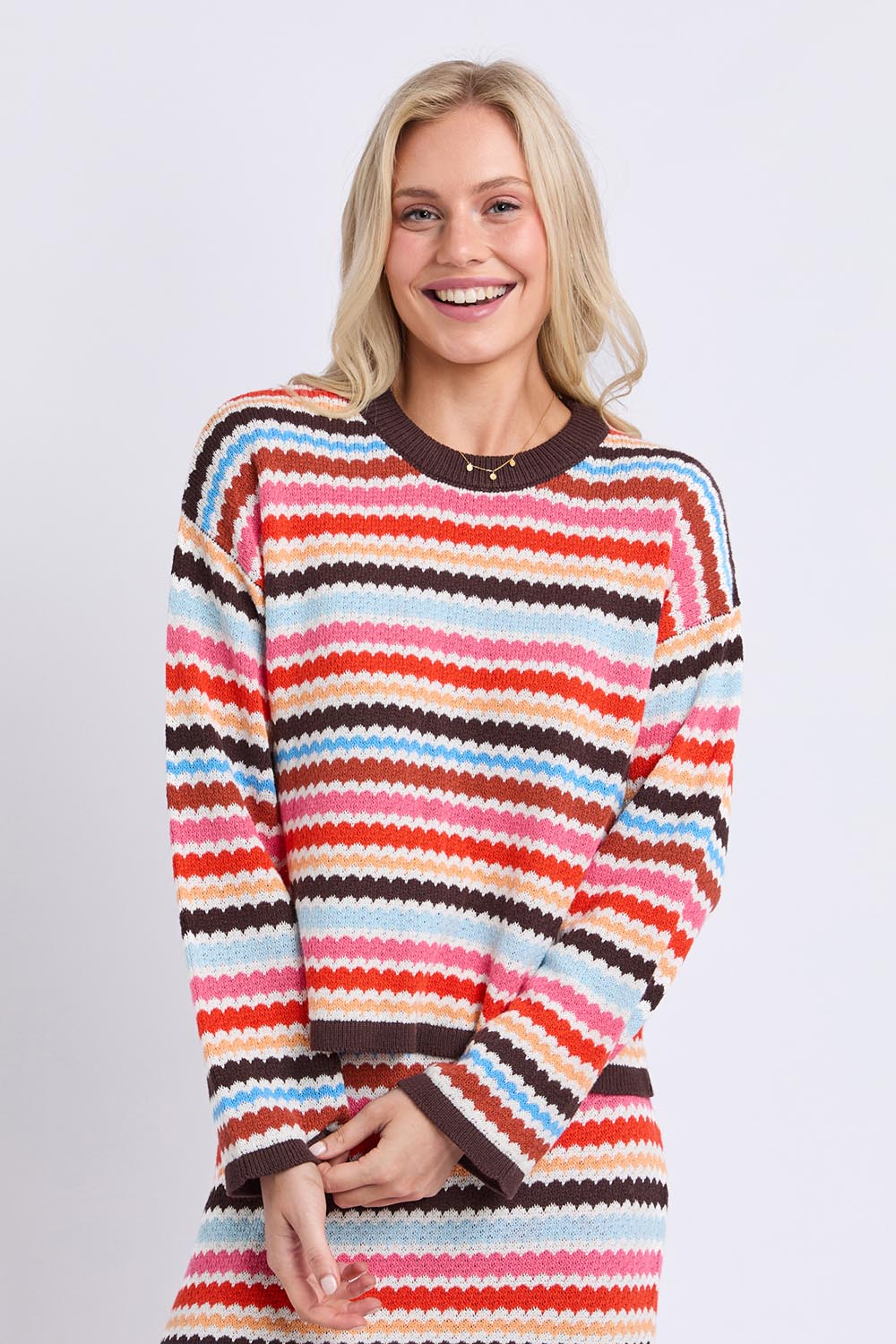 Model Genericm wearing size sample of the Retro Reef Long Sleeve Knit – Multi in colour Multi, in a cropped view