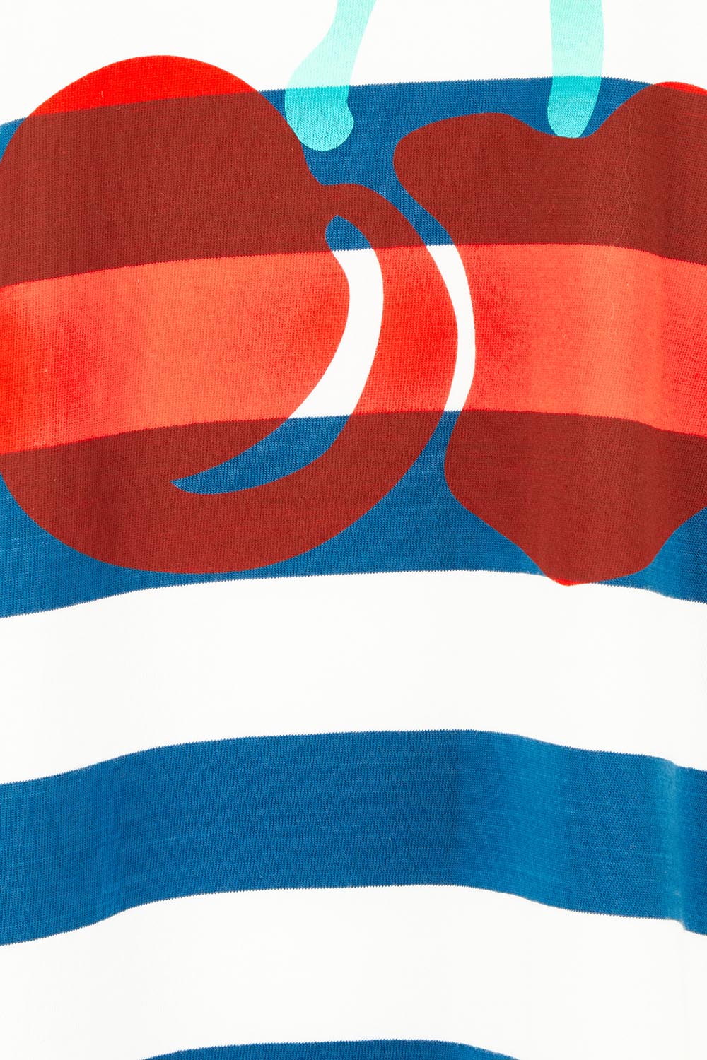 Product shot of the Cherry Tee – Chinablue in colour Chinablue, showing detail