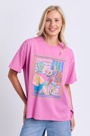 Model Genericm wearing size sample of the Rio Tee – Magenta in colour Magenta, in a cropped view