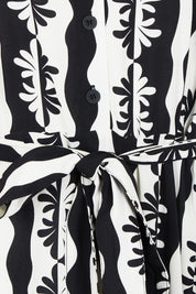 Product shot of the Casa Dress in colour Blackmarsh (Black), detail