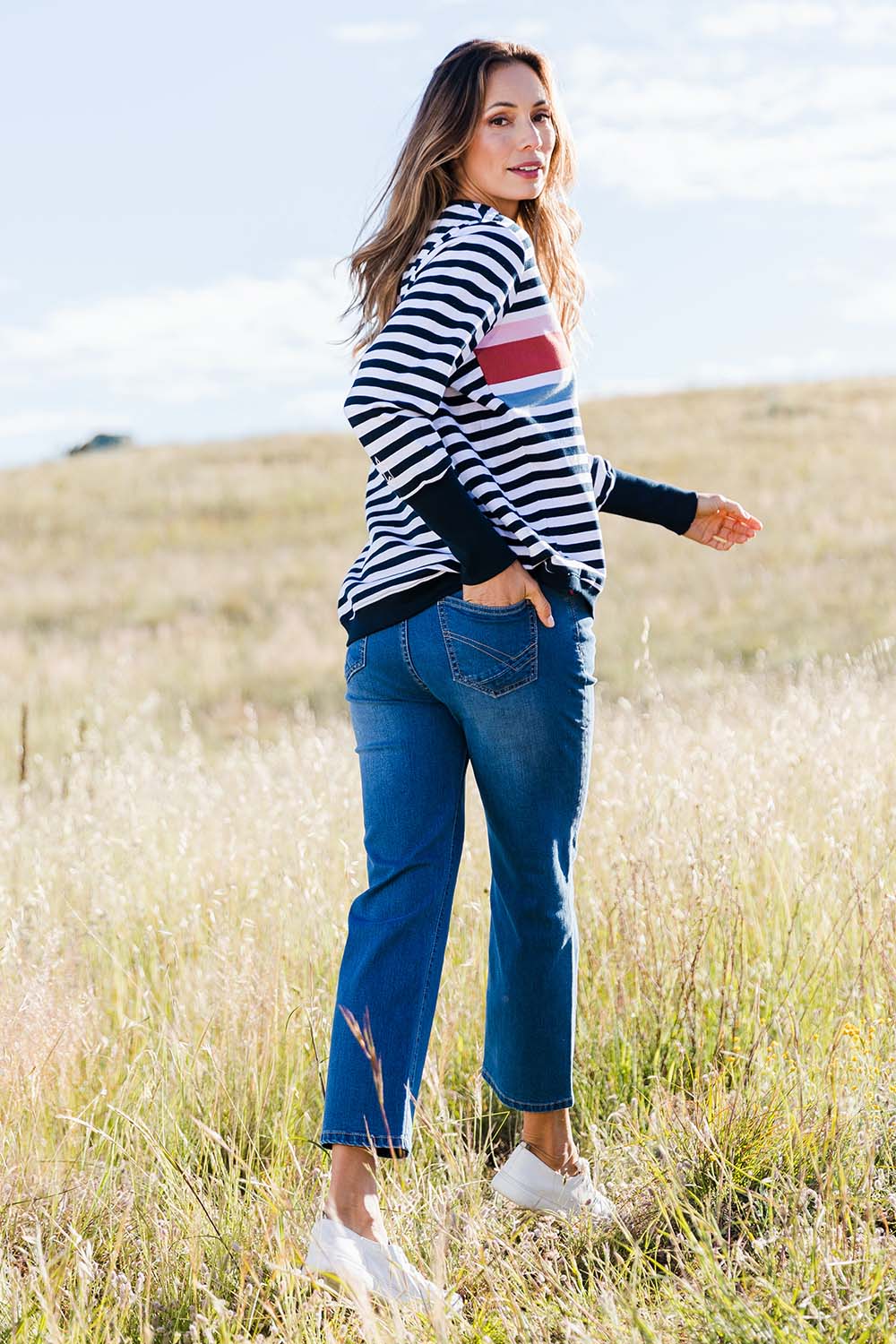Model Amanda wearing size 10 of the Ada Straight Leg Jean in colour Denim (Blue), from the front, showing the whole outfit