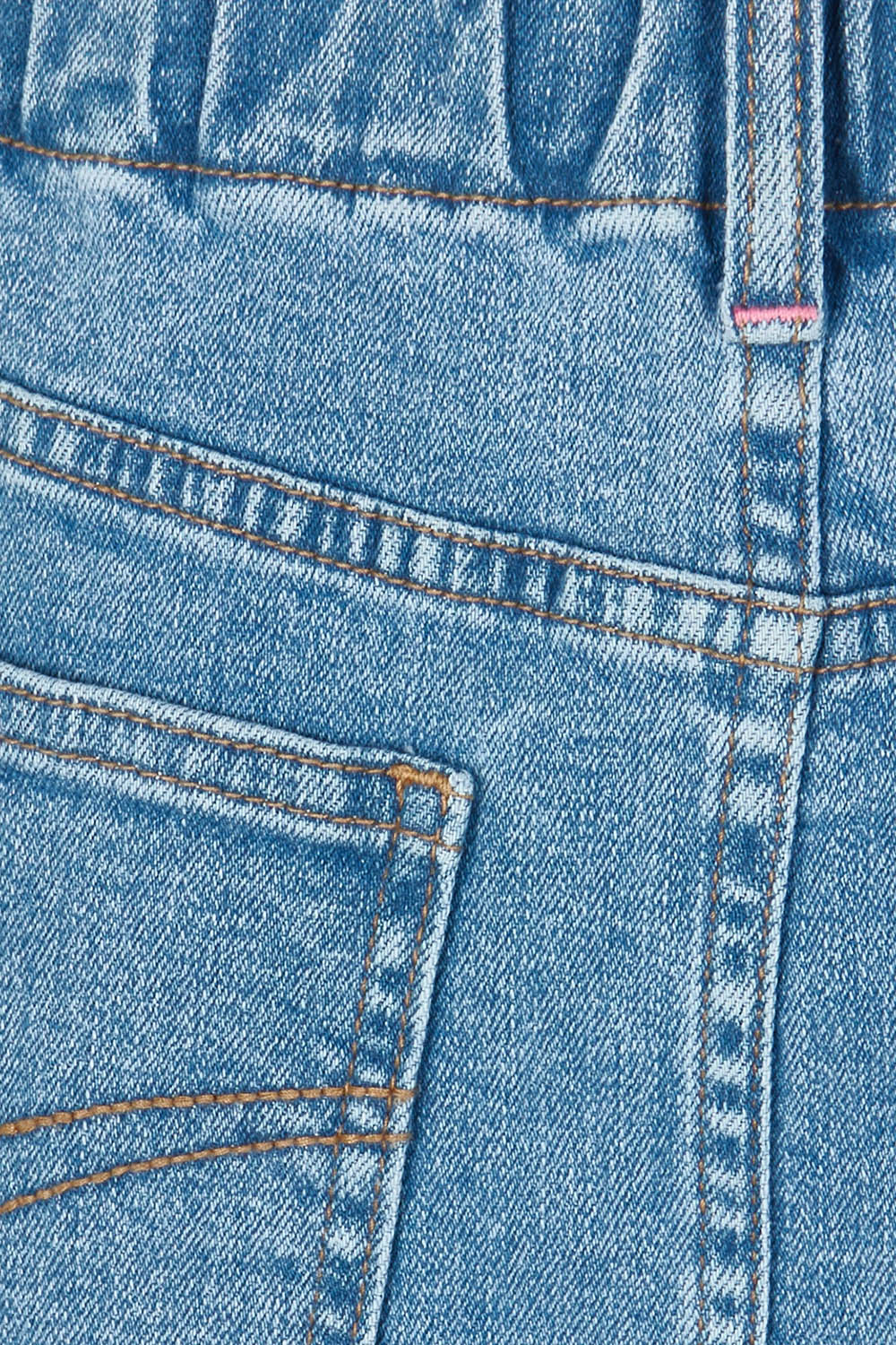 Product shot of the Atlas Denim Skirt in colour Midblue (Blue), detail