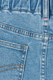 Product shot of the Atlas Denim Skirt in colour Midblue (Blue), detail