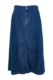 Product shot of the Scallop Edge Denim Skirt in colour Midblue (Blue), from the front