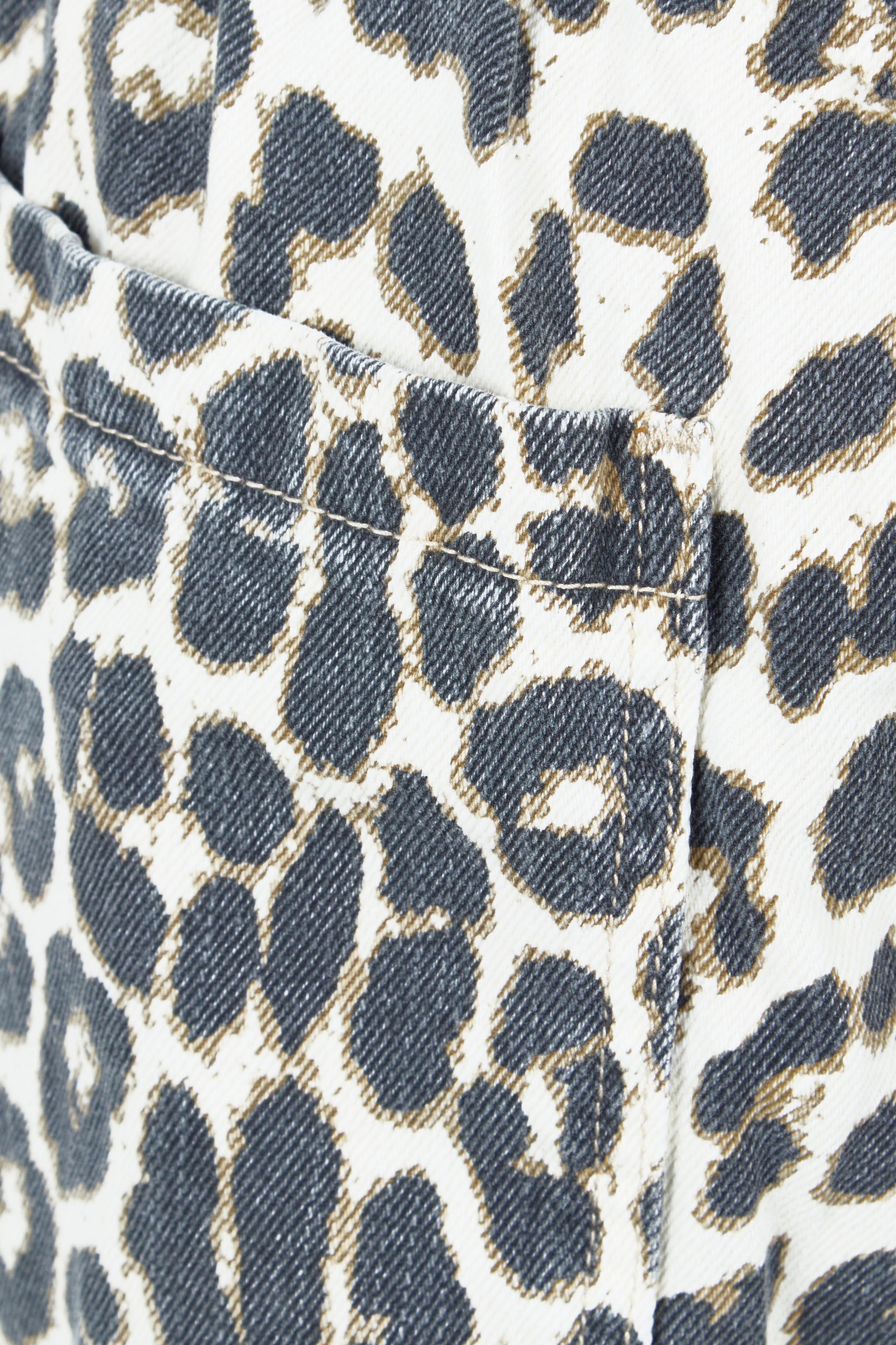 Product shot of the Animal Elastic Waist Pant in colour Animal, detail