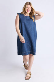 A model wearing the Sonny Denim Dress in colour Darkblue (Blue), from the front, showing the whole outfit