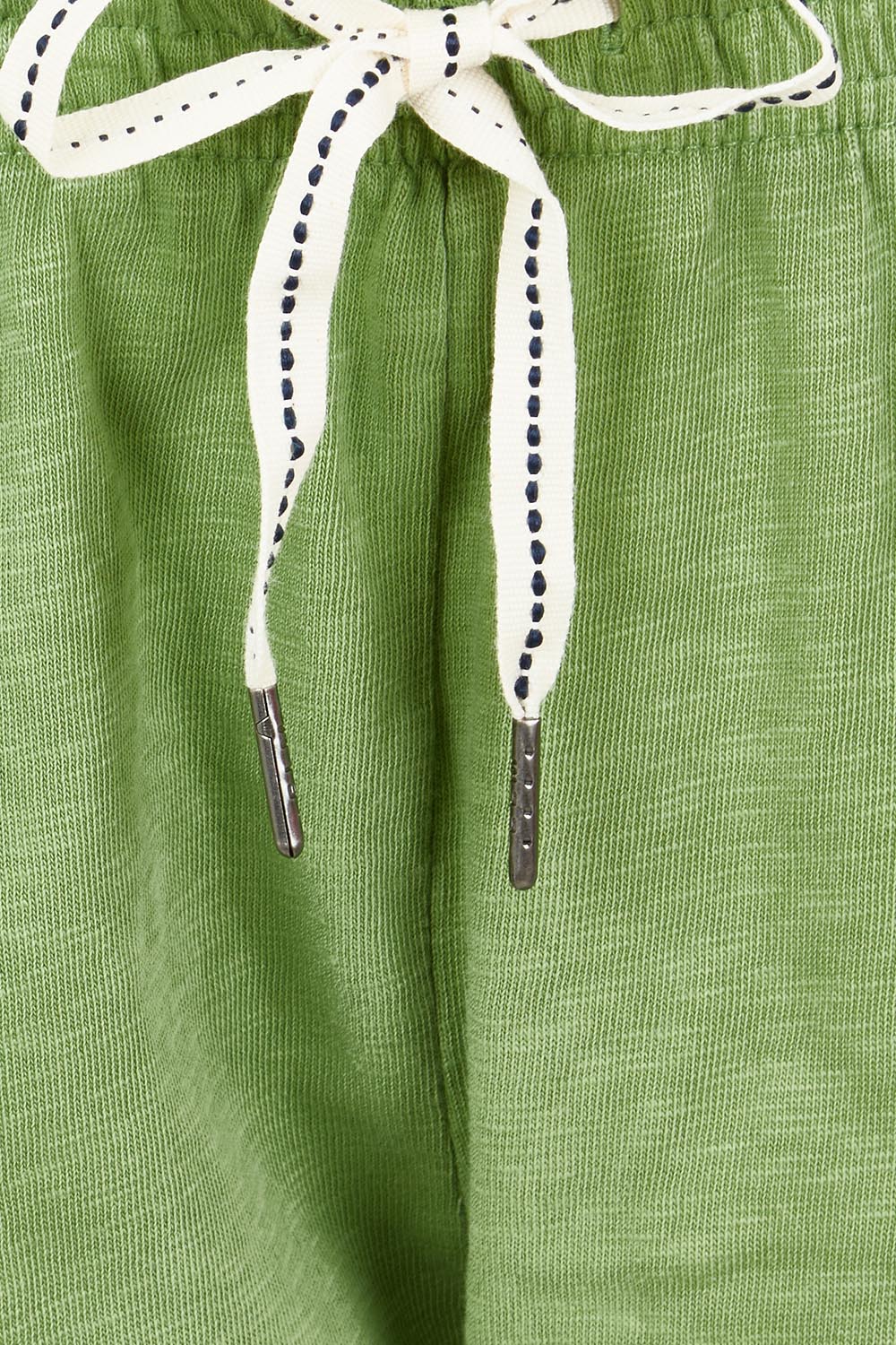 Product shot of the Fundamental Brunch Cotton Pant in colour Forest (Green), detail