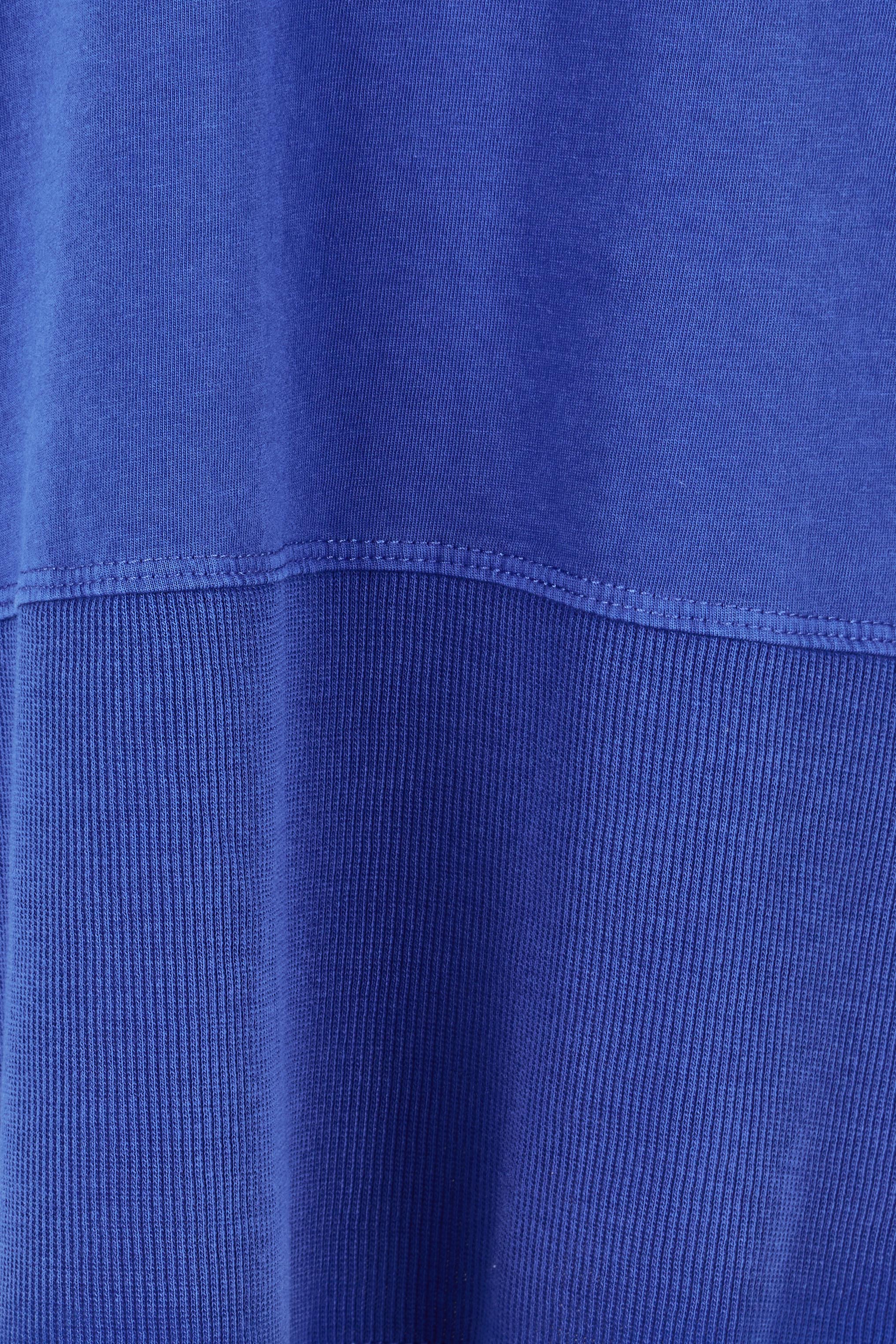 Product shot of the Fundamental Rib Long Sleeve Tee in colour Deepblue (Blue), detail
