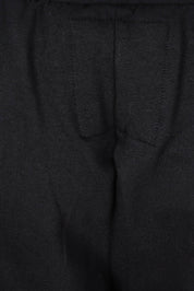 Product shot of the Fundamental Lobby Pant in colour Black (Black), detail