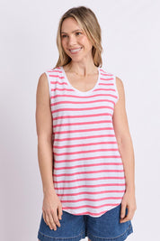 Model Genericm wearing size sample of the " Fundamental Scoop Tank" – Whitepink in colour Whitepink, in a cropped view
