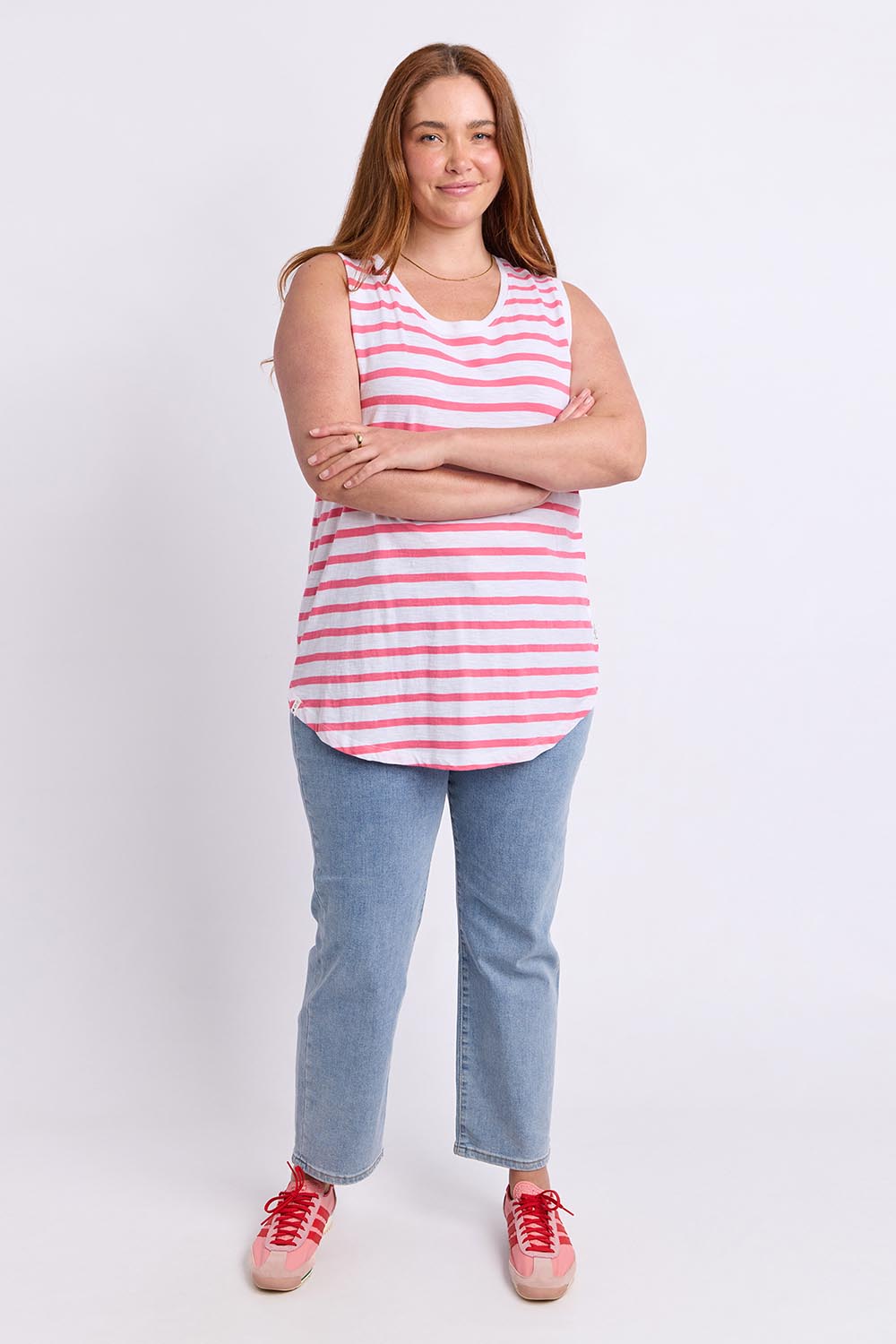 Model Genericm wearing size sample of the " Fundamental Scoop Tank" – Whitepink in colour Whitepink, from the front