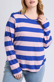 A model wearing the Fundamental Spritz Stripe Cotton Tee in colour Frenchblue (Blue), from the front, cropped image