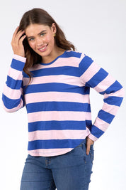 A model wearing the Fundamental Spritz Stripe Cotton Tee in colour Frenchblue (Blue), from the front, cropped image
