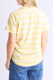 A model wearing the Fundamental Halli Cotton Short Sleeve Tee in colour Bananast, from the back