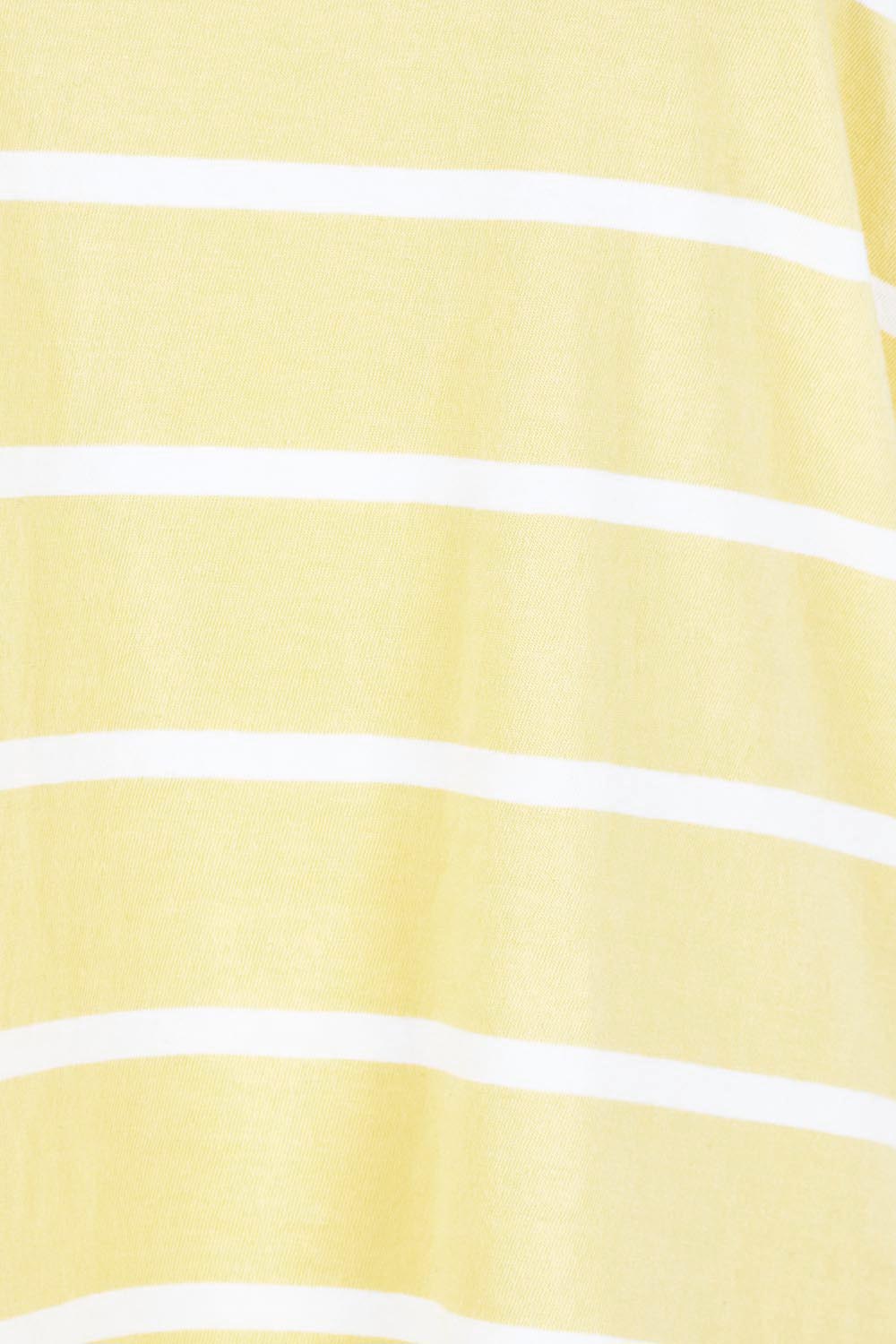 Product shot of the Fundamental Halli Cotton Short Sleeve Tee in colour Bananast, detail
